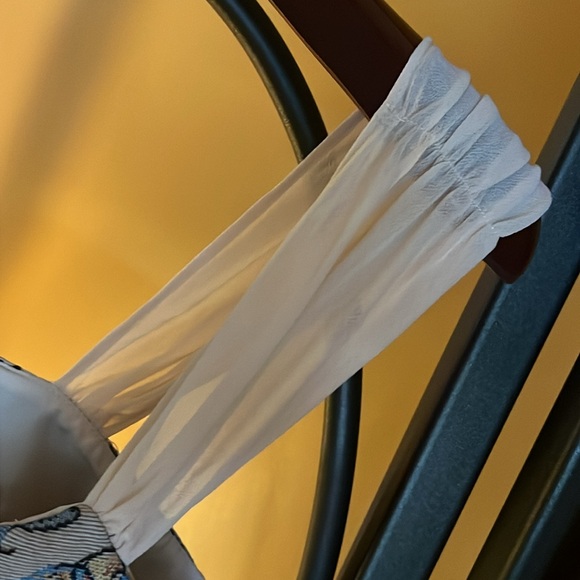 VICI Roam Free Butterfly Corset Crop Top - Picture 8 of 16